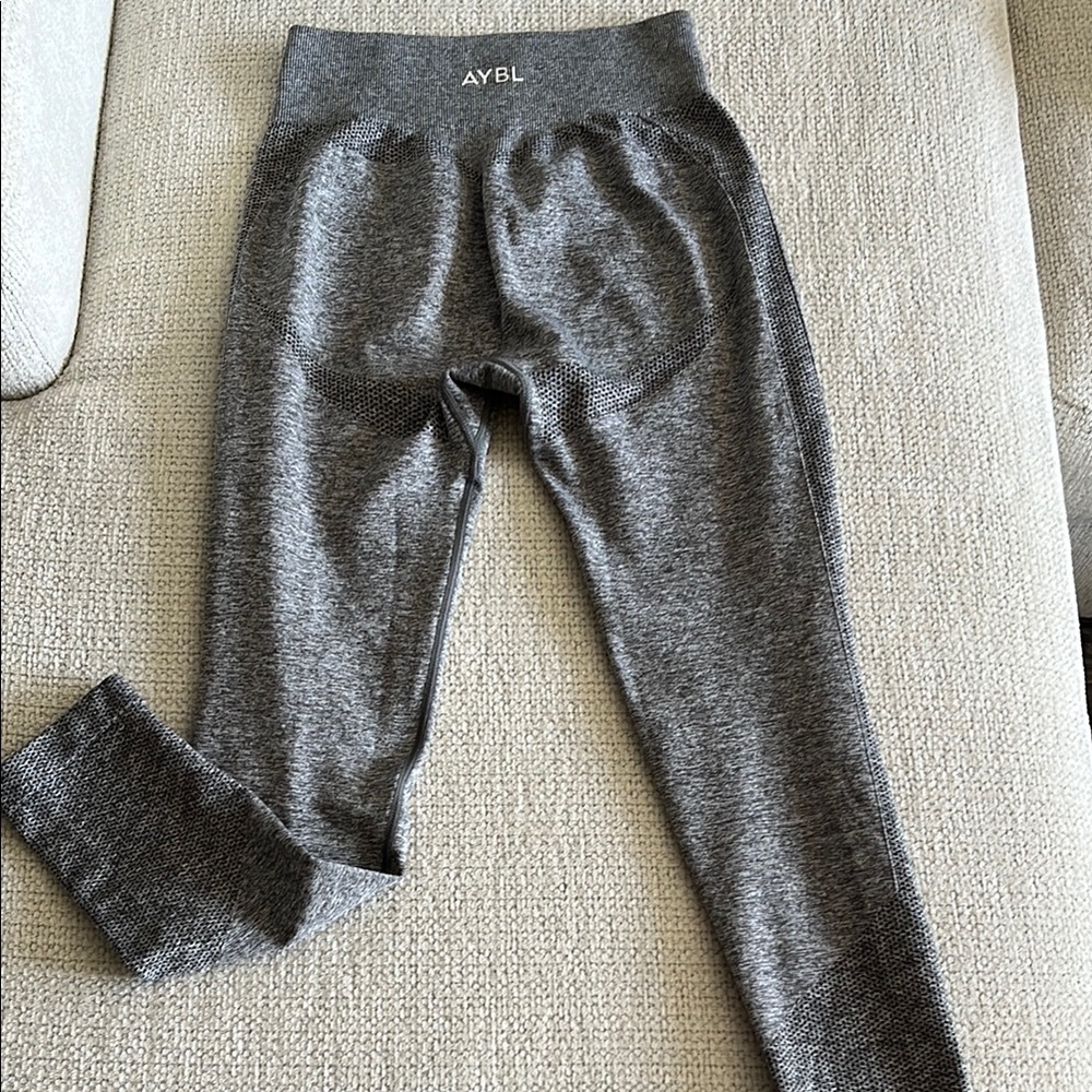 AYBL Leggings Small